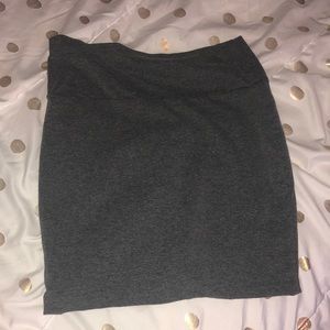 Grey pencil skirt